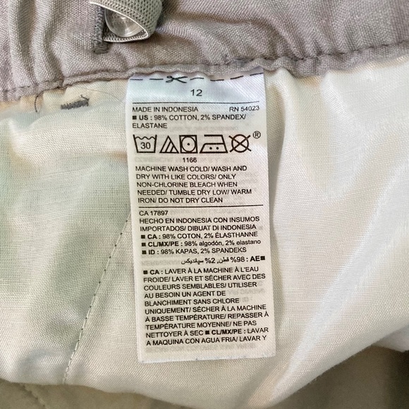 Boy’s size 12 Old Navy gray dress pants with adjustable waist - Picture 5 of 6